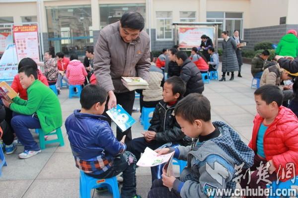 兴山区图书馆重塑阅读空间，推动文化繁荣新篇章