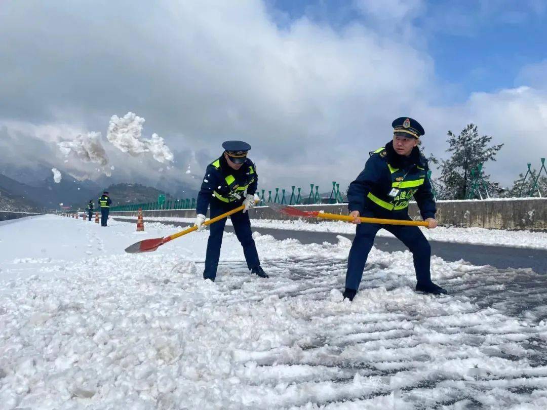 雪林佤族乡交通新面貌，发展助力乡村振兴的最新动态